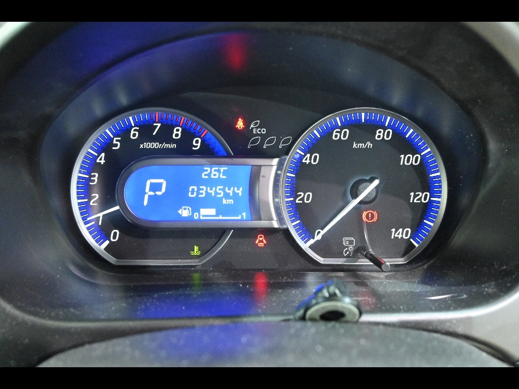 NISSAN DAYZ 2013