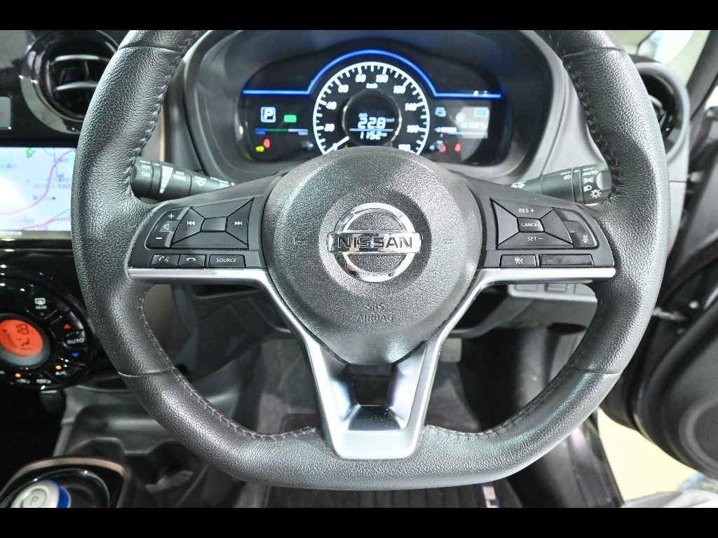 NISSAN NOTE 2018