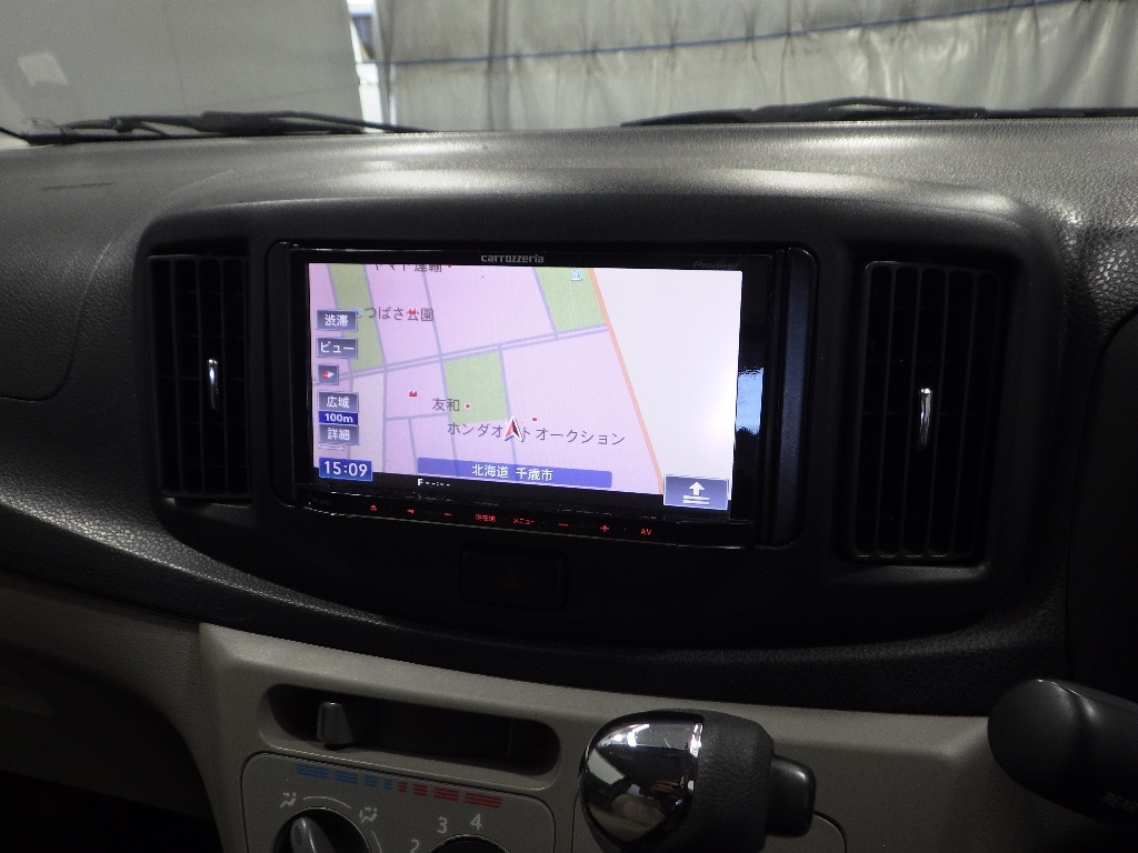 DAIHATSU MIRA E S 2011
