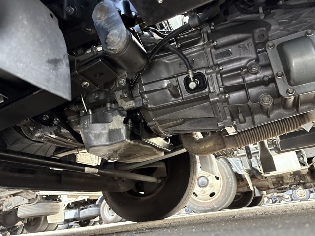 MITSUBISHI CANTER 2018