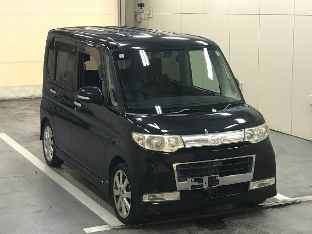 Daihatsu Tanto 2009