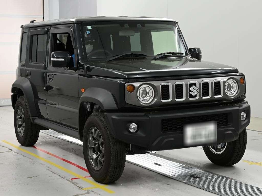 SUZUKI JIMNY NOMADE 2025