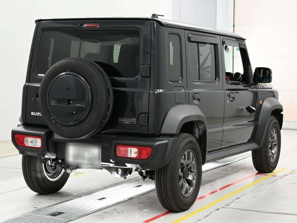 SUZUKI JIMNY NOMADE 2025