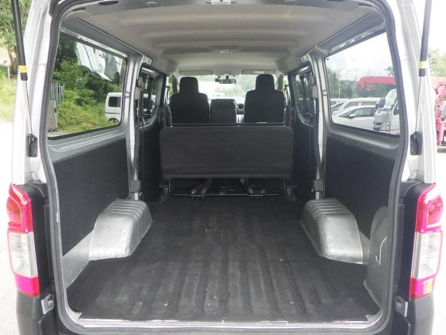 NISSAN CARAVAN VAN 2020