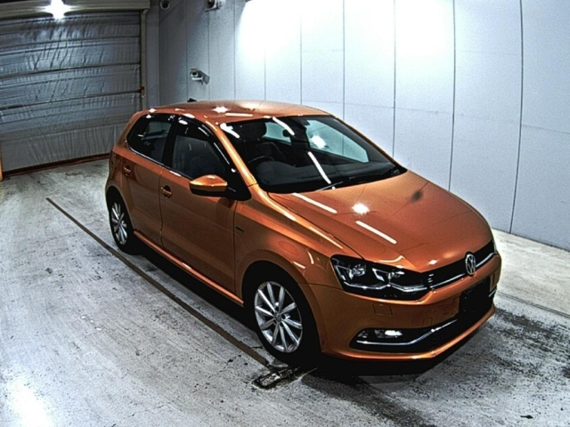 VOLKSWAGEN POLO 2017