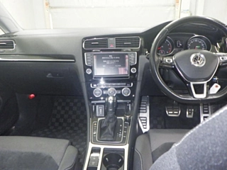 VOLKSWAGEN GOLF 2014