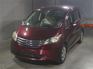 HONDA FREED 2010