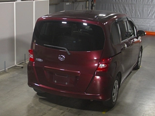 HONDA FREED 2010