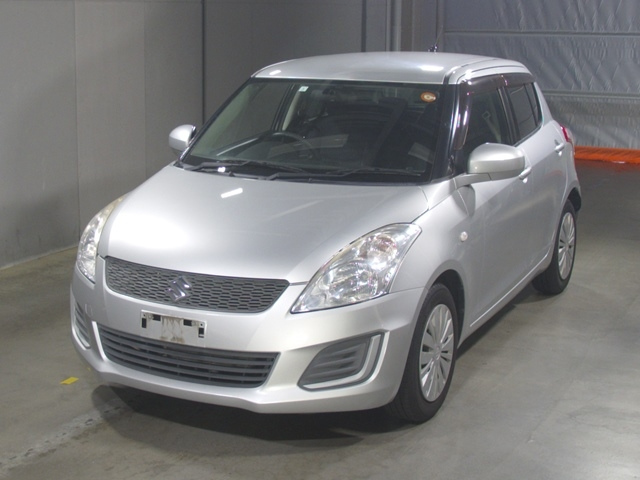 SUZUKI SWIFT 2015
