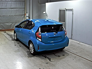 TOYOTA AQUA 2018