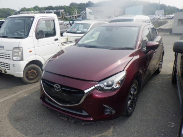 MAZDA DEMIO 2017