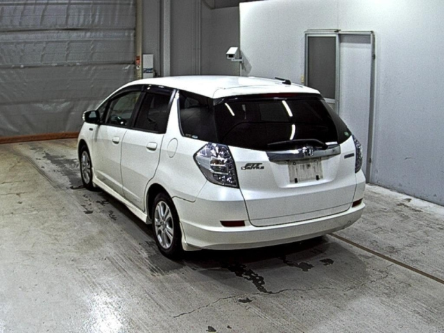 HONDA FIT SHUTTLE 2012