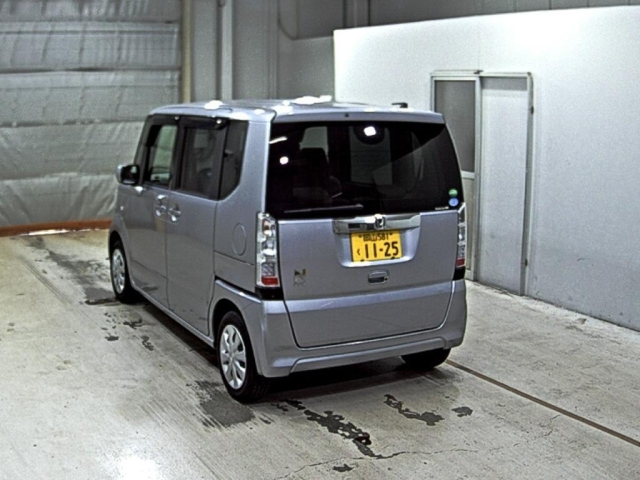 HONDA N BOX 2016