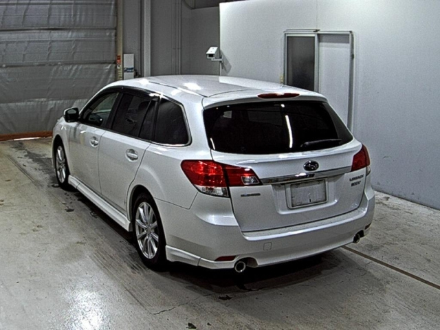 SUBARU LEGACY 2012