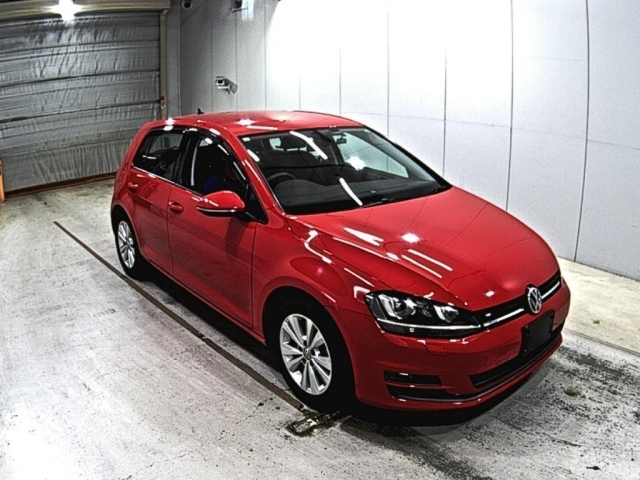 VOLKSWAGEN GOLF 2015