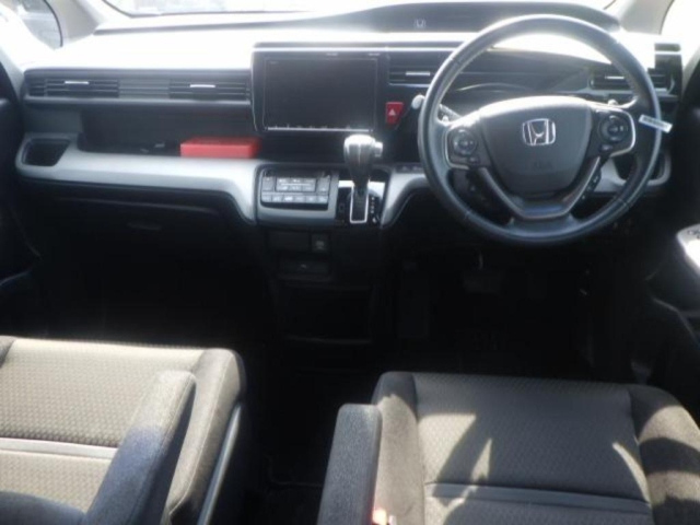 HONDA STEP WAGON 2018