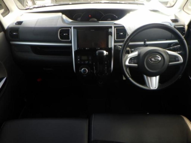 DAIHATSU TANTO 2018