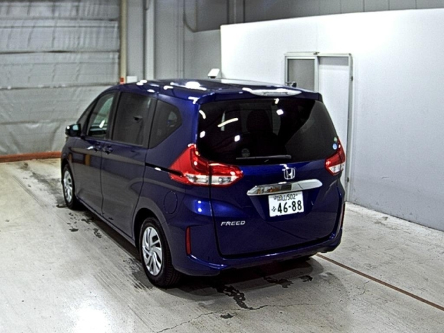HONDA FREED 2019