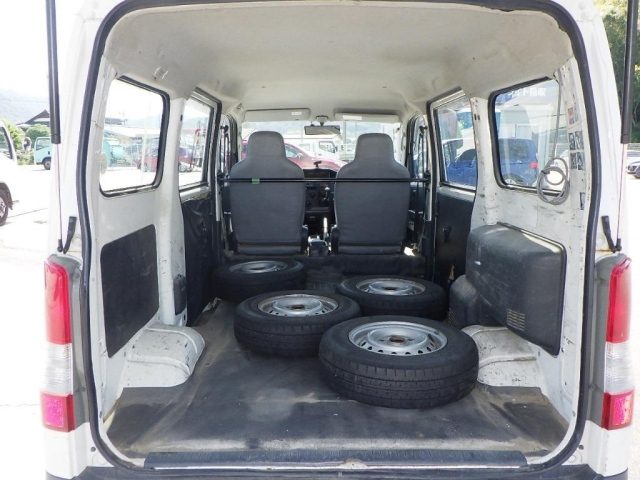 TOYOTA TOWN ACE VAN 2012