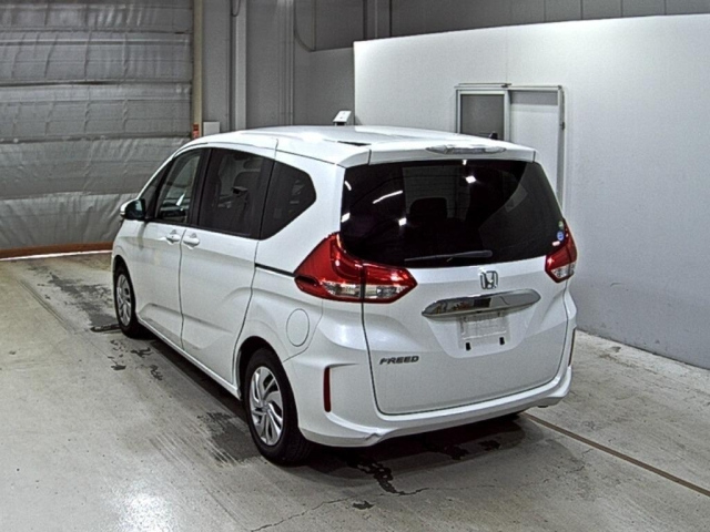 HONDA FREED 2018