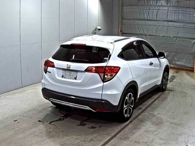 HONDA VEZEL 2014