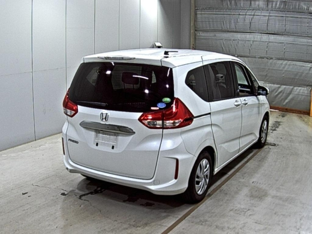 HONDA FREED 2018
