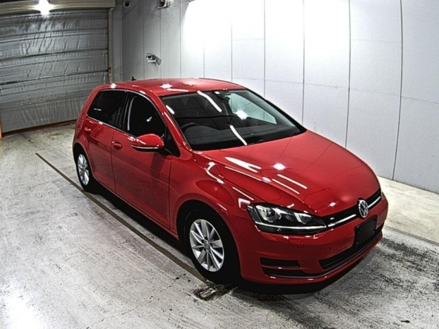 VOLKSWAGEN GOLF 2016