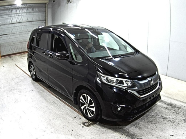 HONDA FREED 2016