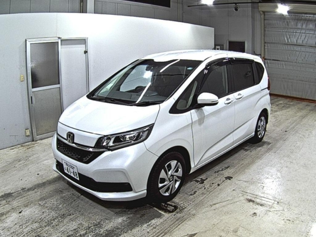 HONDA FREED 2023