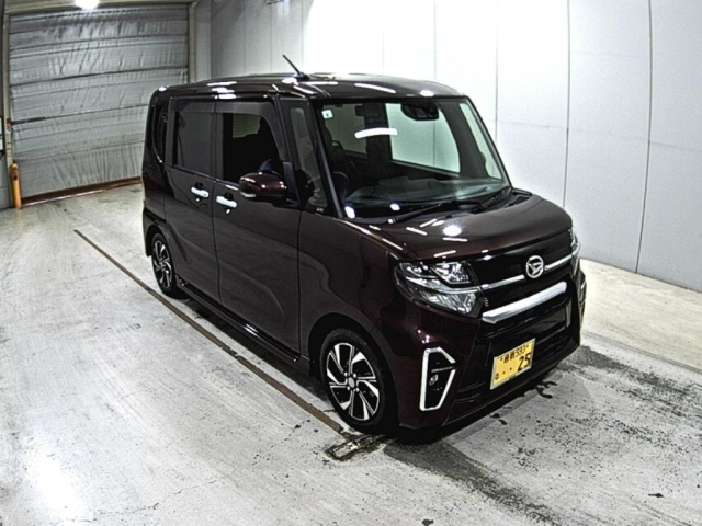 DAIHATSU TANTO 2021