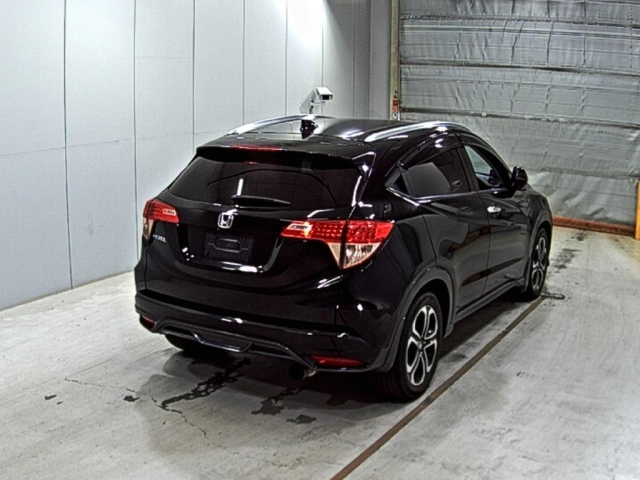 HONDA VEZEL 2016