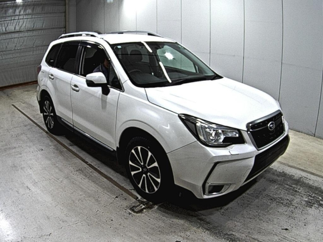 SUBARU FORESTER 2017