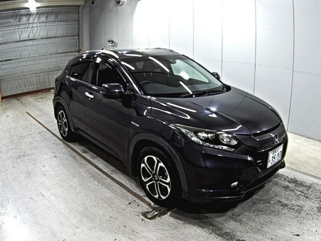 HONDA VEZEL 2015