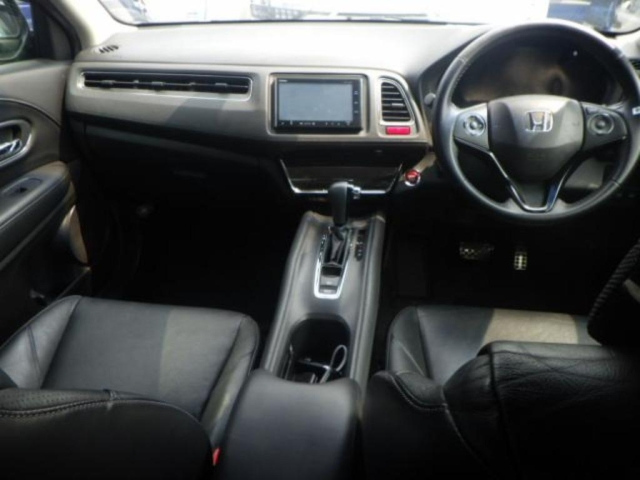 HONDA VEZEL 2014