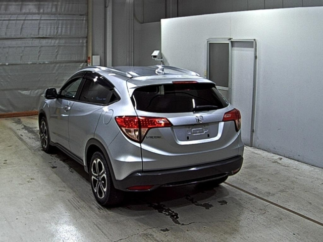 HONDA VEZEL 2014