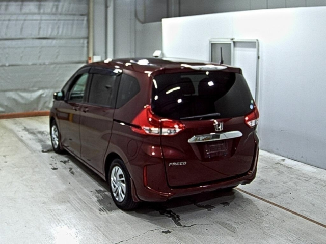 HONDA FREED 2016