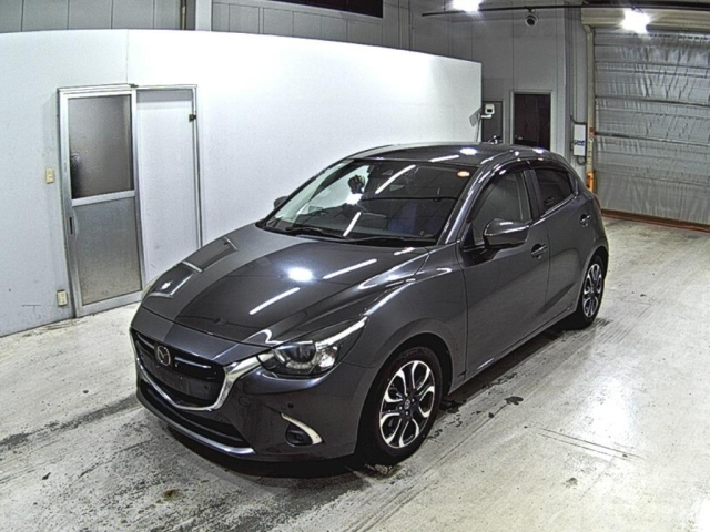 MAZDA DEMIO 2018