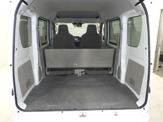 NISSAN CLIPPER VAN 2021