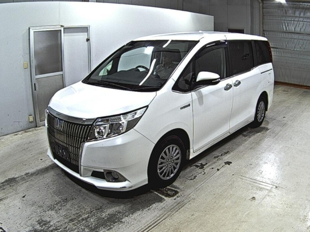 TOYOTA ESQUIRE 2017