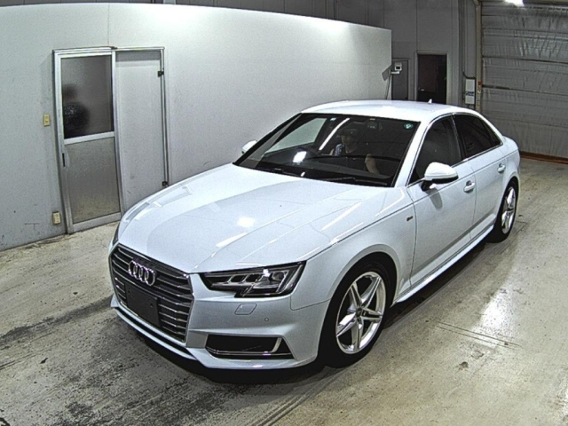 AUDI A4 2016