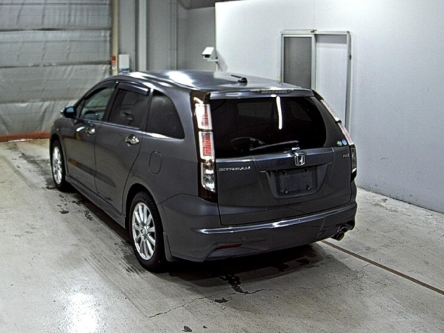 HONDA STREAM 2012