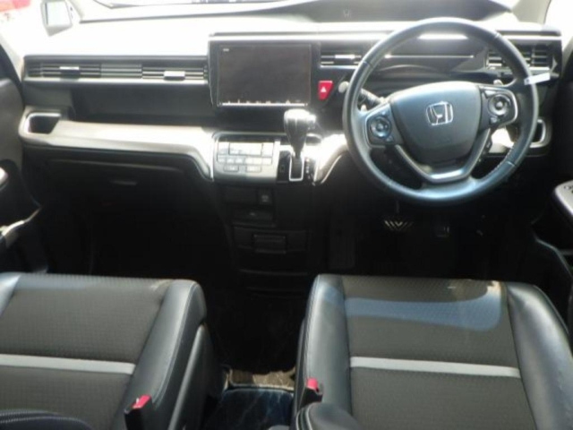 HONDA STEP WAGON 2021