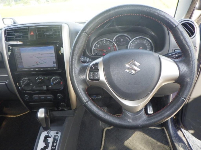 SUZUKI JIMNY SIERRA 2015