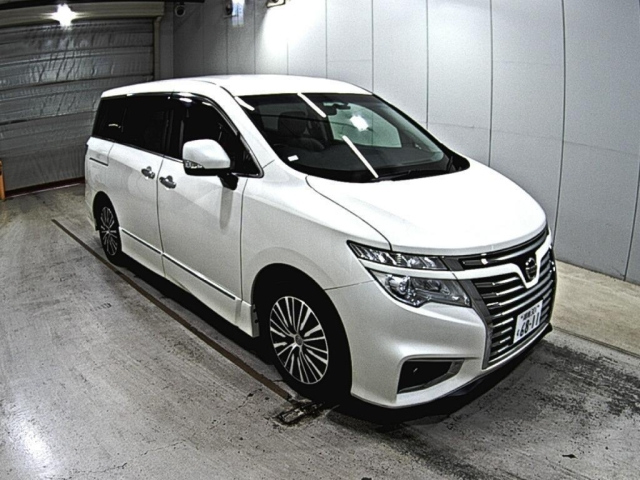 NISSAN ELGRAND 2017