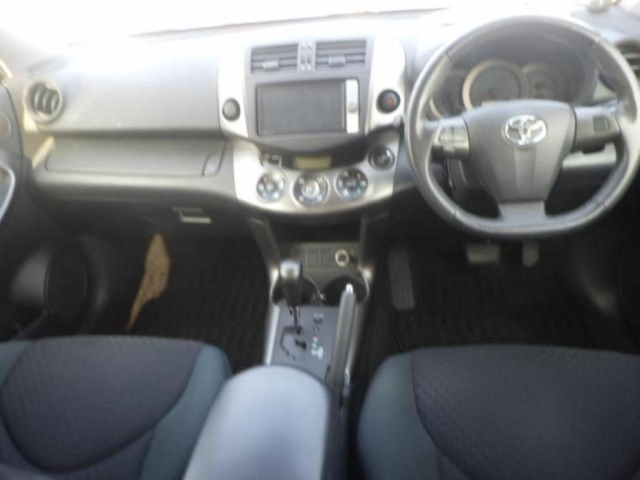 TOYOTA VANGUARD 2013
