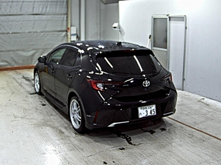 Заказать TOYOTA COROLLA SPORT
