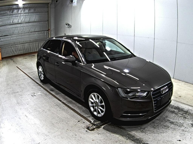 AUDI A3 2015