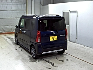 DAIHATSU TANTO 2022
