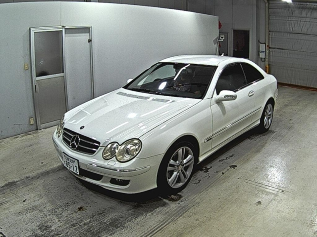 MERCEDES BENZ CLK CLASS 2009
