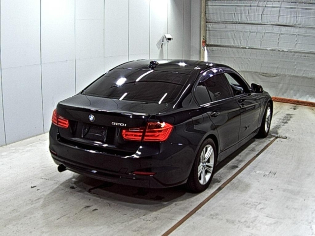 BMW 3 SERIES 2012